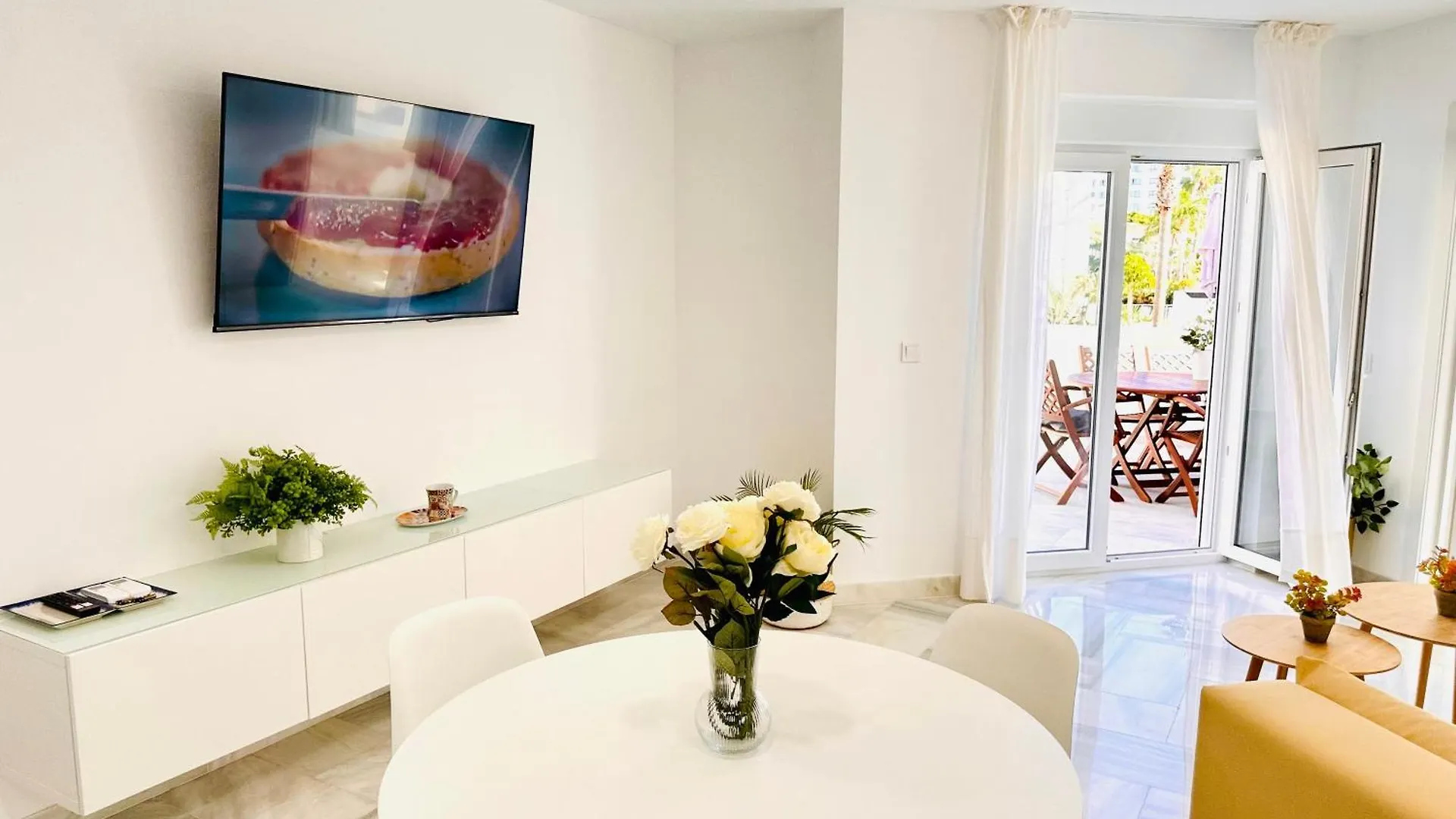 Apartment Apartamento, Paradise Sun Beach In Marina Benalmadena Spain